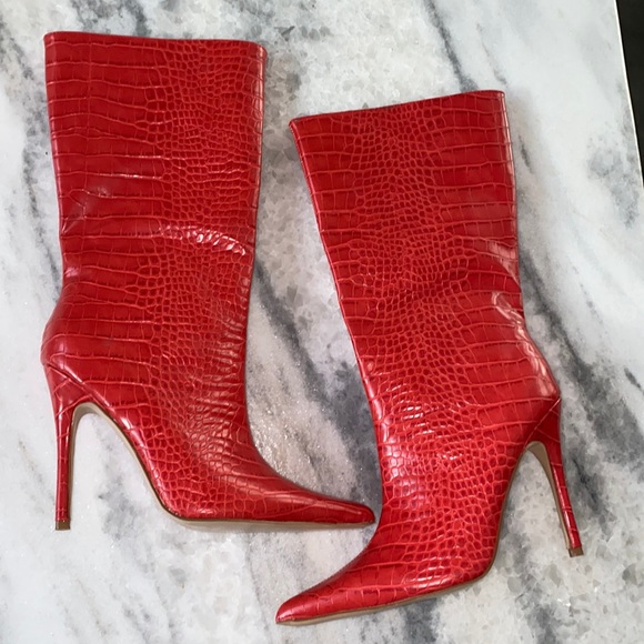 Red Boots - Picture 1 of 5